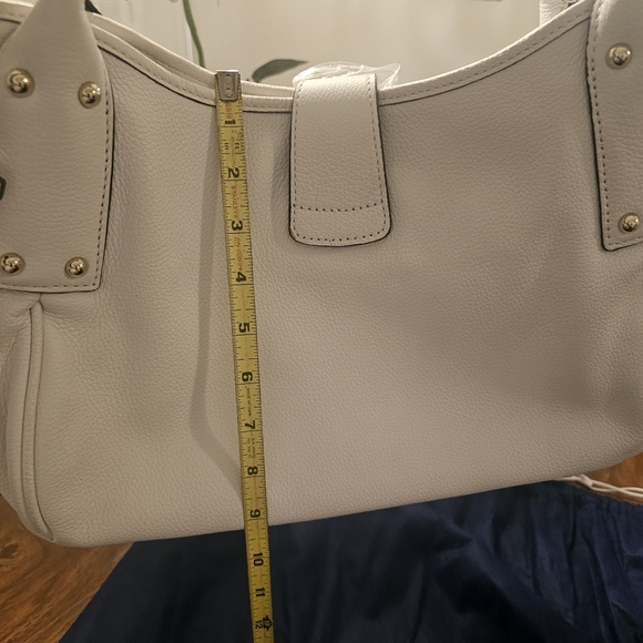 Dooney & Bourke White Shoulder Bag - Picture 10 of 12